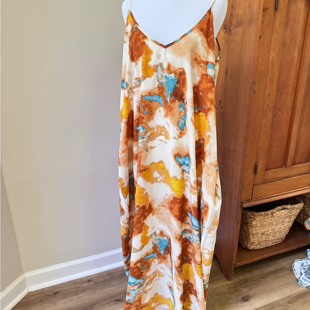 BUCKETLIST Multicolor Abstract Maxi Dress
